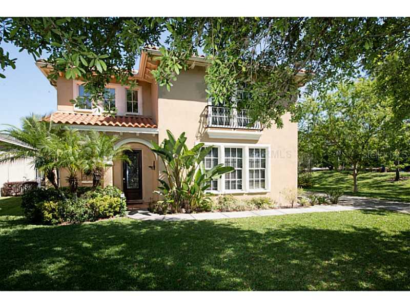 2101 Boot Lake Cir., Tampa, FL 33612