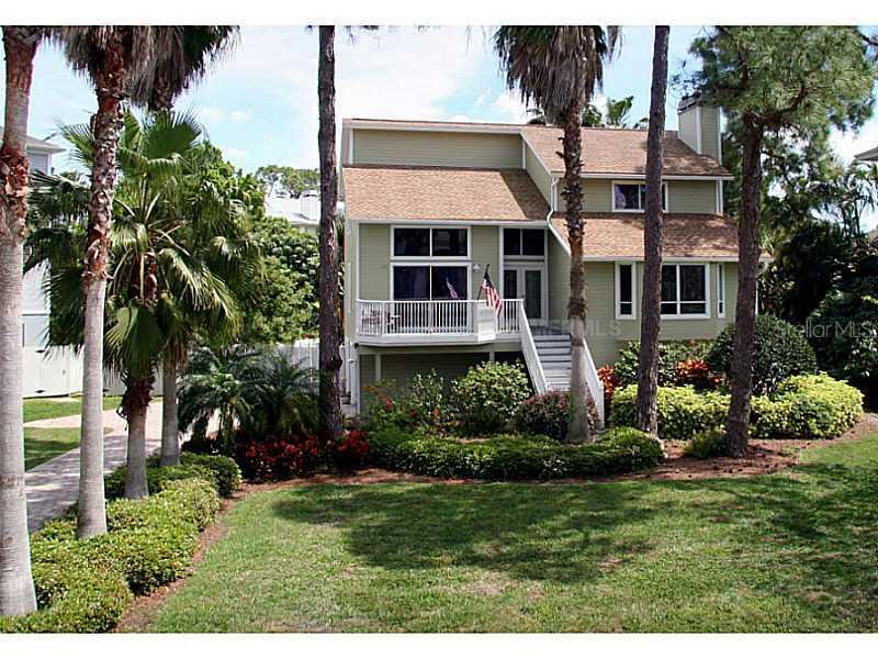 748 Soundview Dr., Palm Harbor, FL 34683