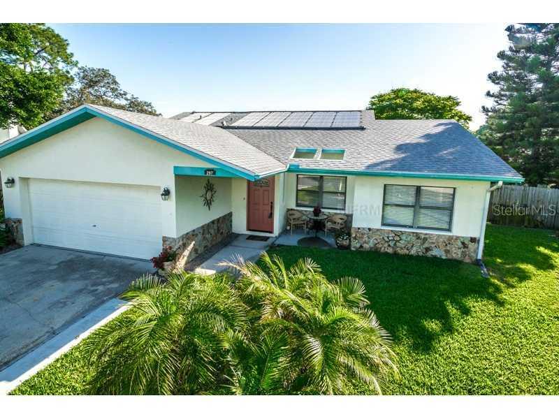 297 Whisper Lake Rd., Palm Harbor, FL 34683