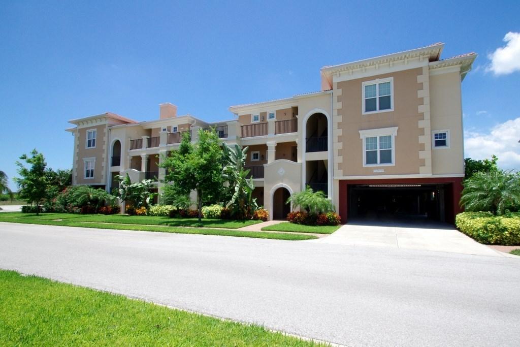 8 Franklin Ct. #52C, St Petersburg, FL 33711