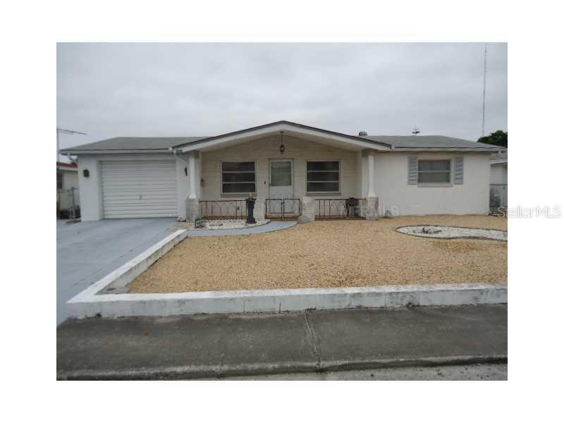 1203 Viking Dr., Holiday, FL 34691