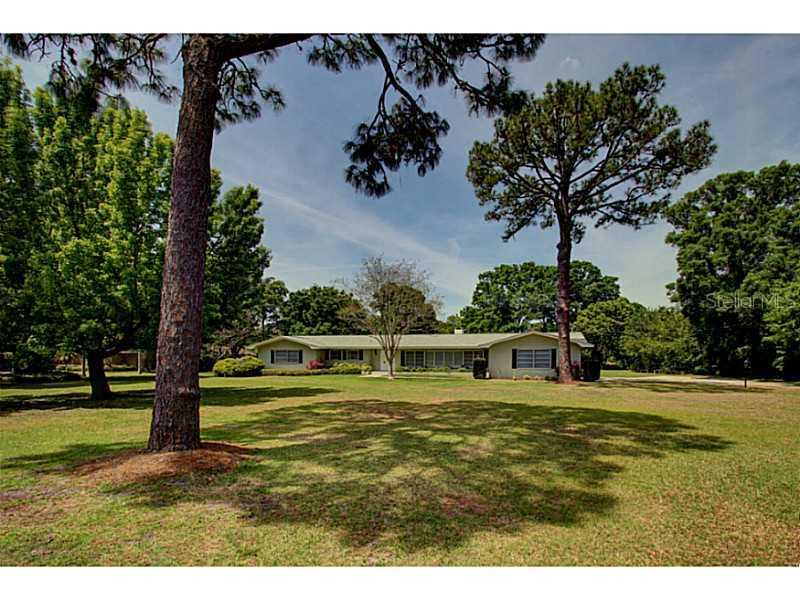 1724 Long Bow Ln., Clearwater, FL 33764