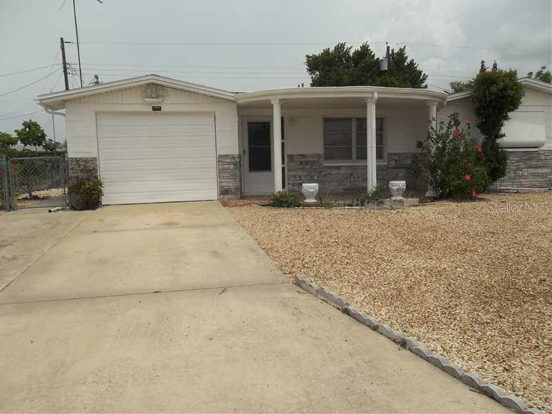 4751 Vision Ave., Holiday, FL 34690