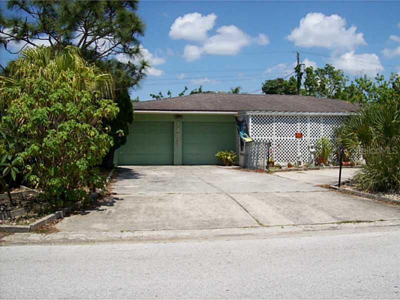 1403 Devonshire Dr., St Petersburg, FL 33710