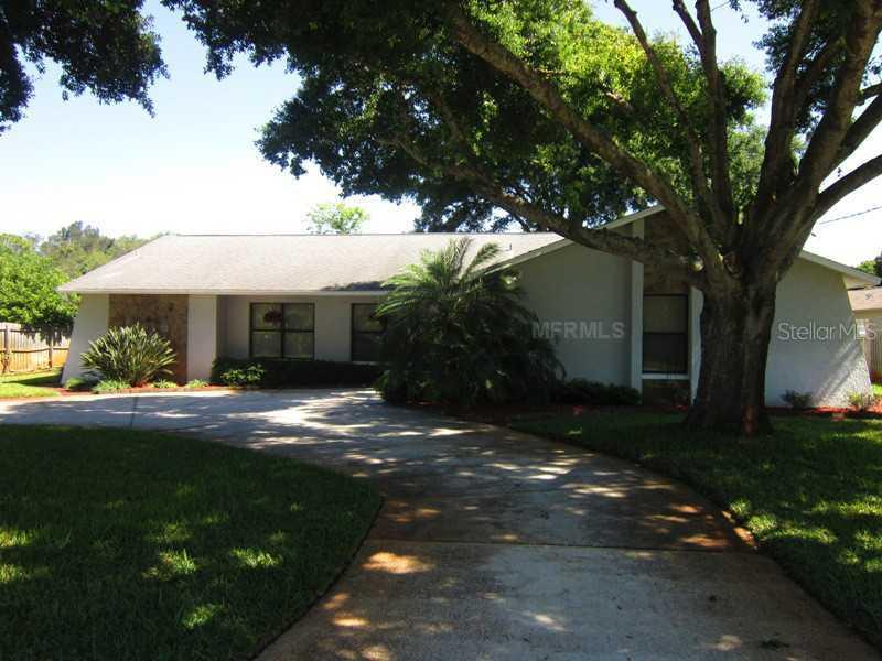 9409 126th Ave., Largo, FL 33773