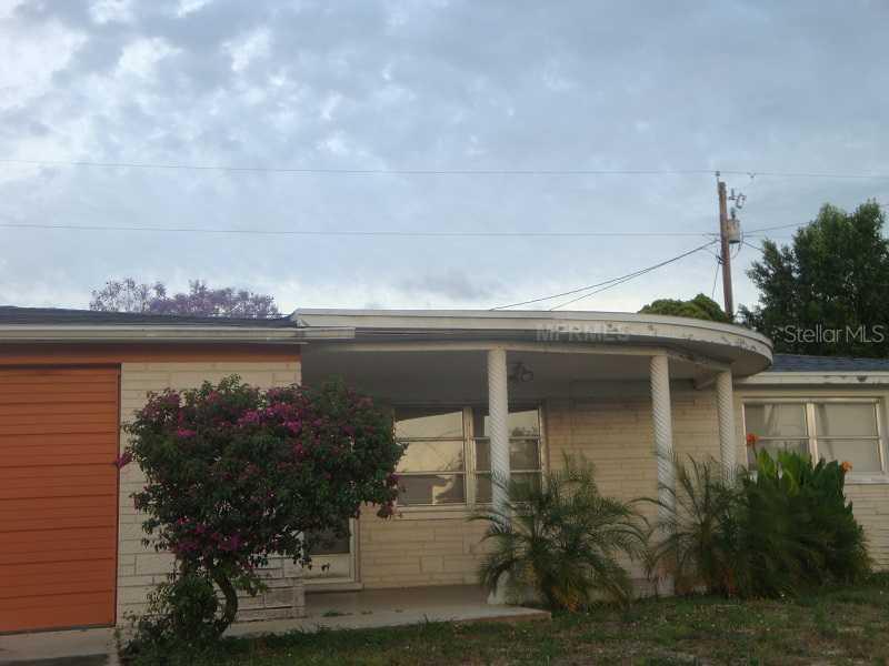 1536 Derrick St., Holiday, FL 34690