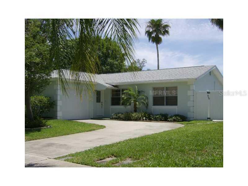 7374 119th Ave., Largo, FL 33773