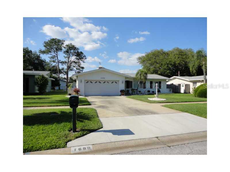 1690 Rosery Rd., Largo, FL 33771