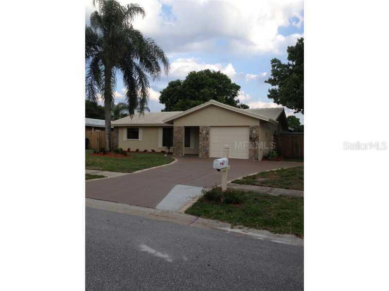 2592 14th Ave., Largo, FL 33770