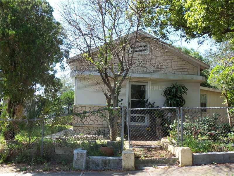 566 Division St., Tarpon Springs, FL 34689