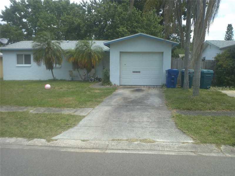 12313 103rd St., Largo, FL 33773