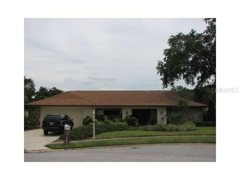 3203 Hilltop Ln., Largo, FL 33770