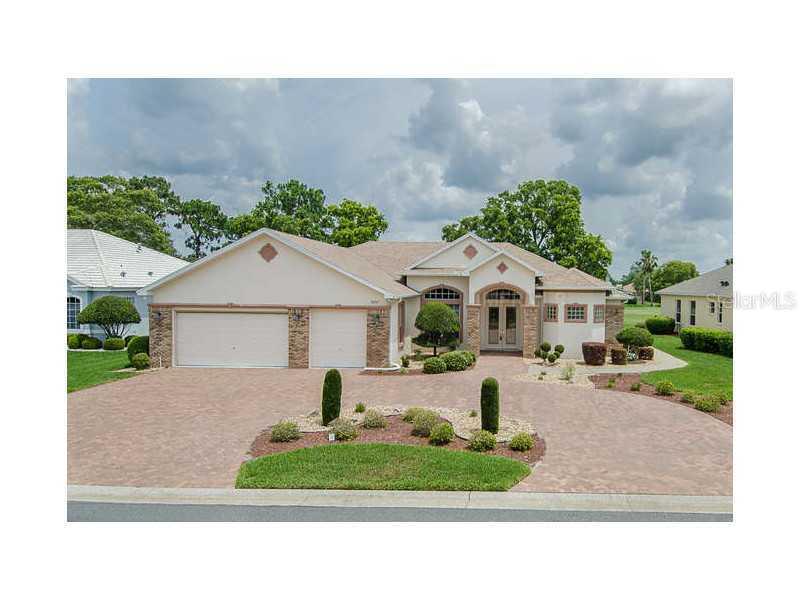 9257 Grand Cypress Dr., Weeki Wachee, FL 34613