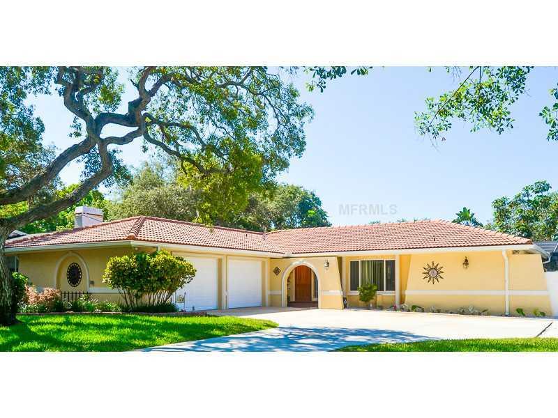 11370 Walker Ave., Seminole, FL 33772