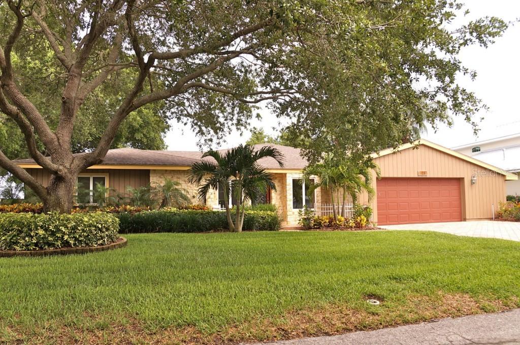 128 Live Oak Ln., Largo, FL 33770