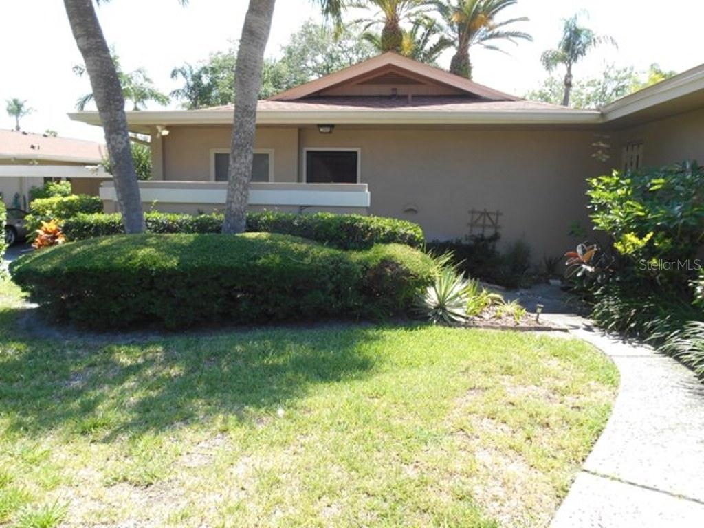 2260 Oak Neck Rd. #F, Clearwater, FL 33763