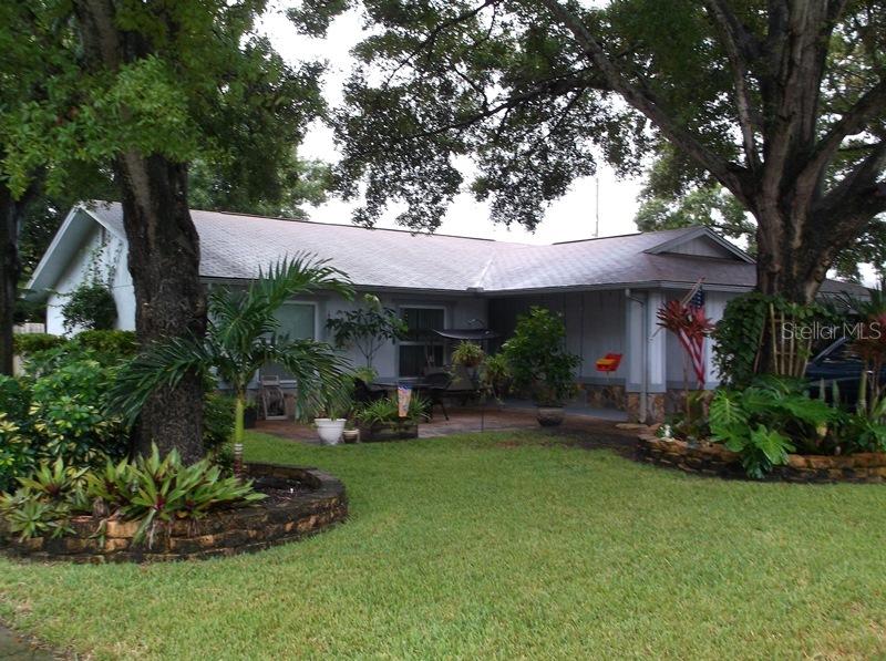 6913 Circlecreek Dr., Pinellas Park, FL 33781