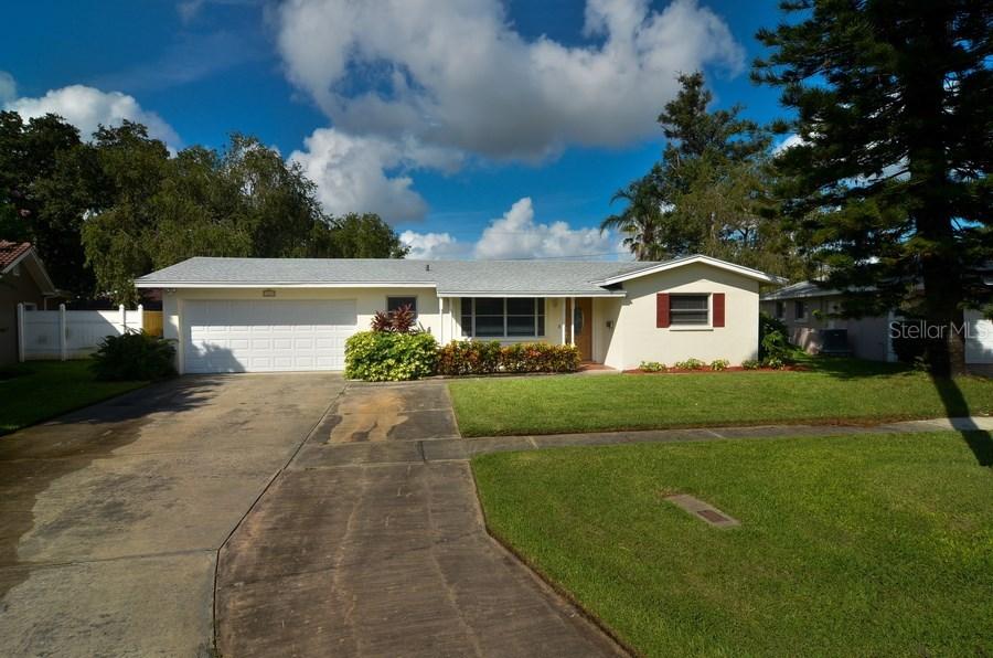 1563 Eden Isle Blvd., St Petersburg, FL 33704