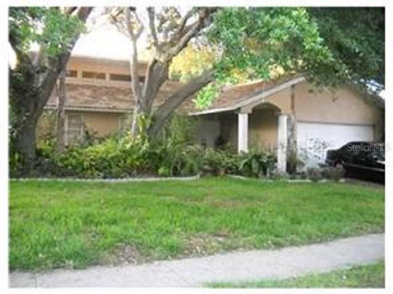 9060 Baywood Park Dr., Largo, FL 33777