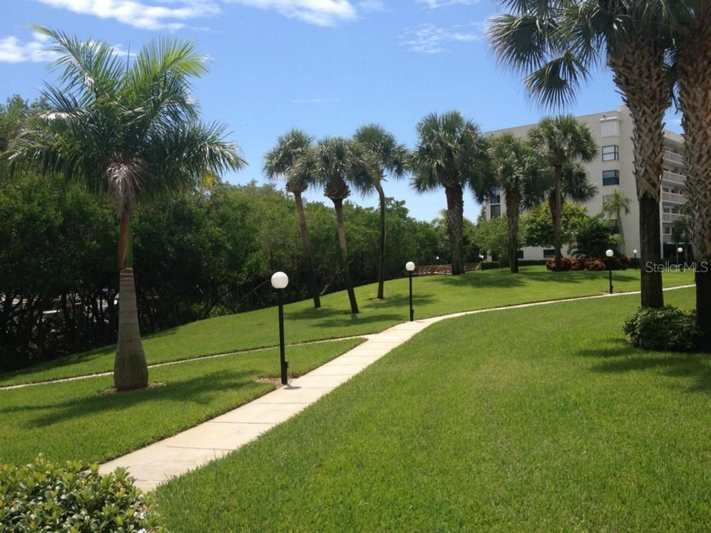 1328 Pasadena Ave. #306, South Pasadena, FL 33707