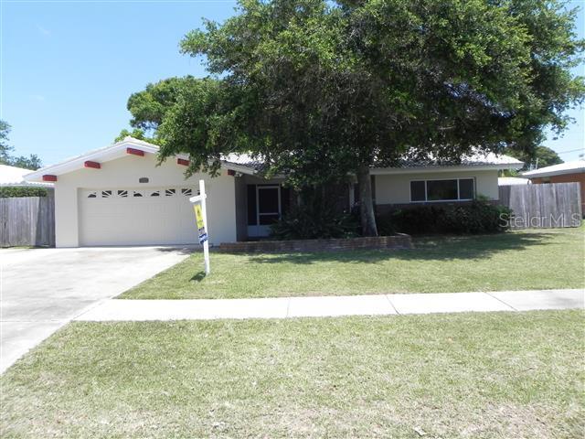 10311 Imperial Point Dr., Largo, FL 33774