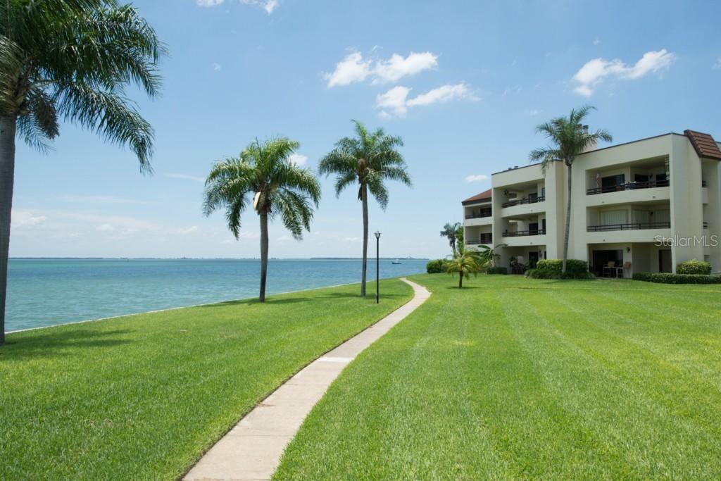 127 1st St. #101, Tierra Verde, FL 33715