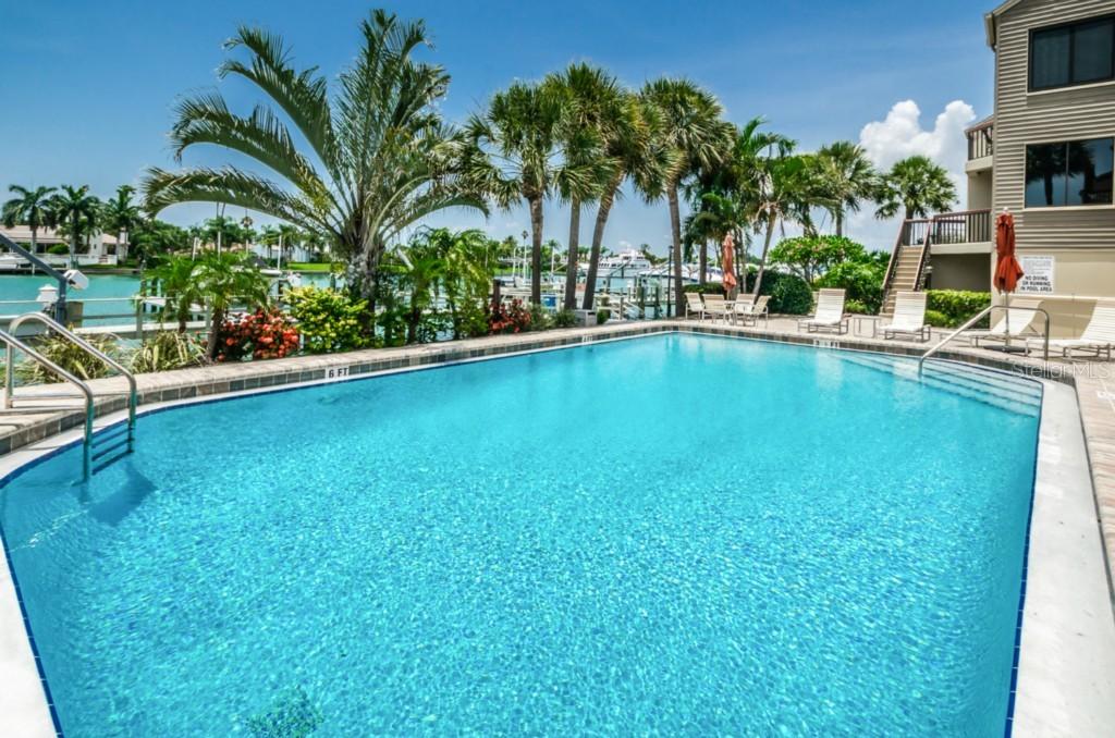 534 Pinellas Bayway #201, Tierra Verde, FL 33715