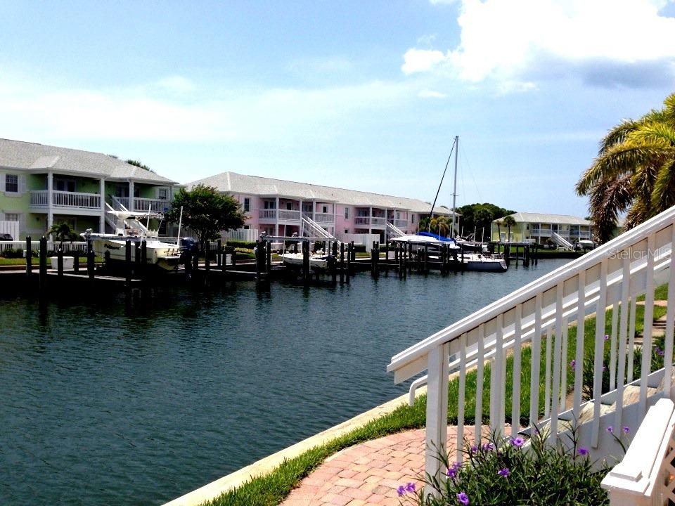 5116 Beach Dr. #A, St Petersburg, FL 33705