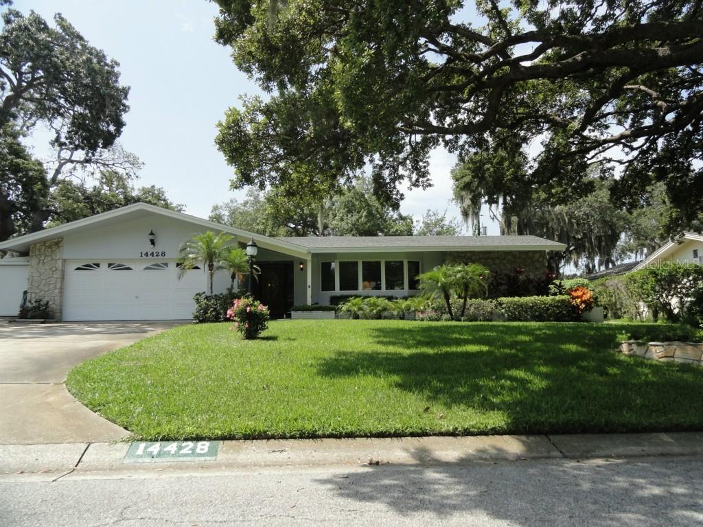 14428 Oakglen Dr., Largo, FL 33774