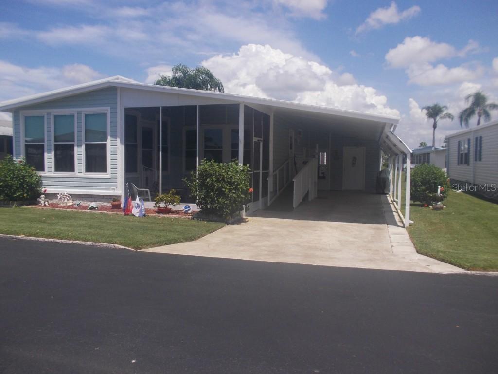 2116 Maui Dr., Holiday, FL 34691