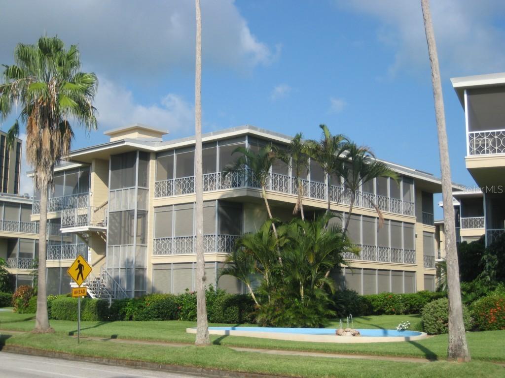 1048 N Shore Dr. #6, St Petersburg, FL 33701