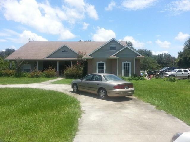 1702 W Knights Griffin Rd., Plant City, FL 33565