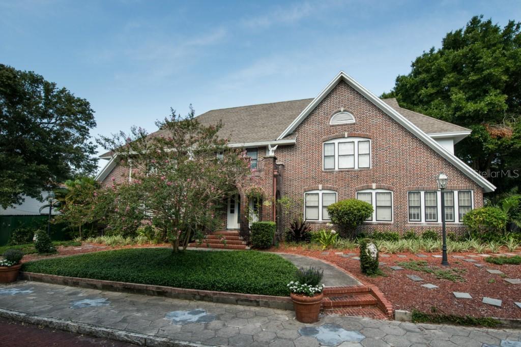 1840 8th St., St Petersburg, FL 33704