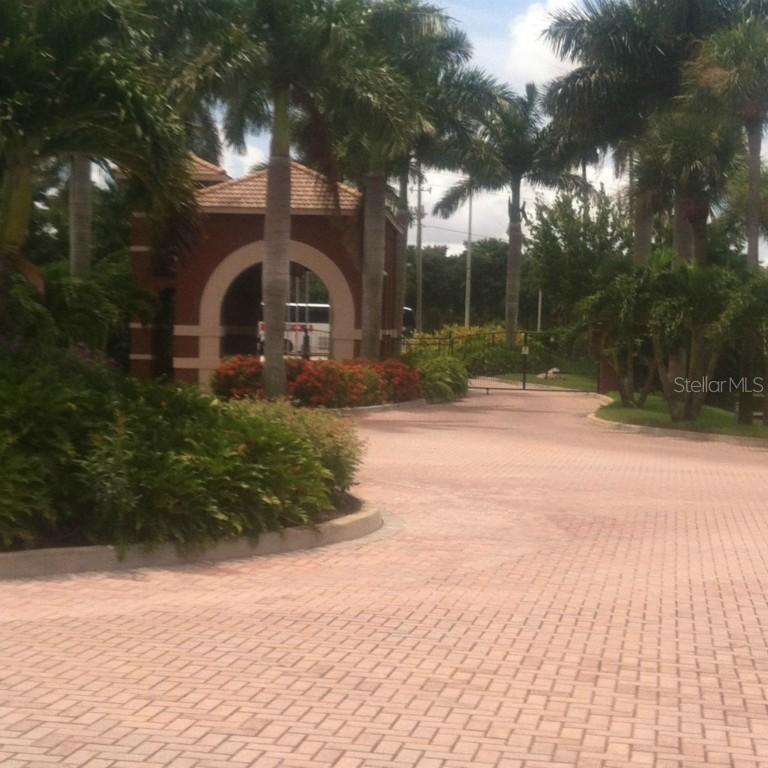10263 Gandy Blvd. #2112, St Petersburg, FL 33702