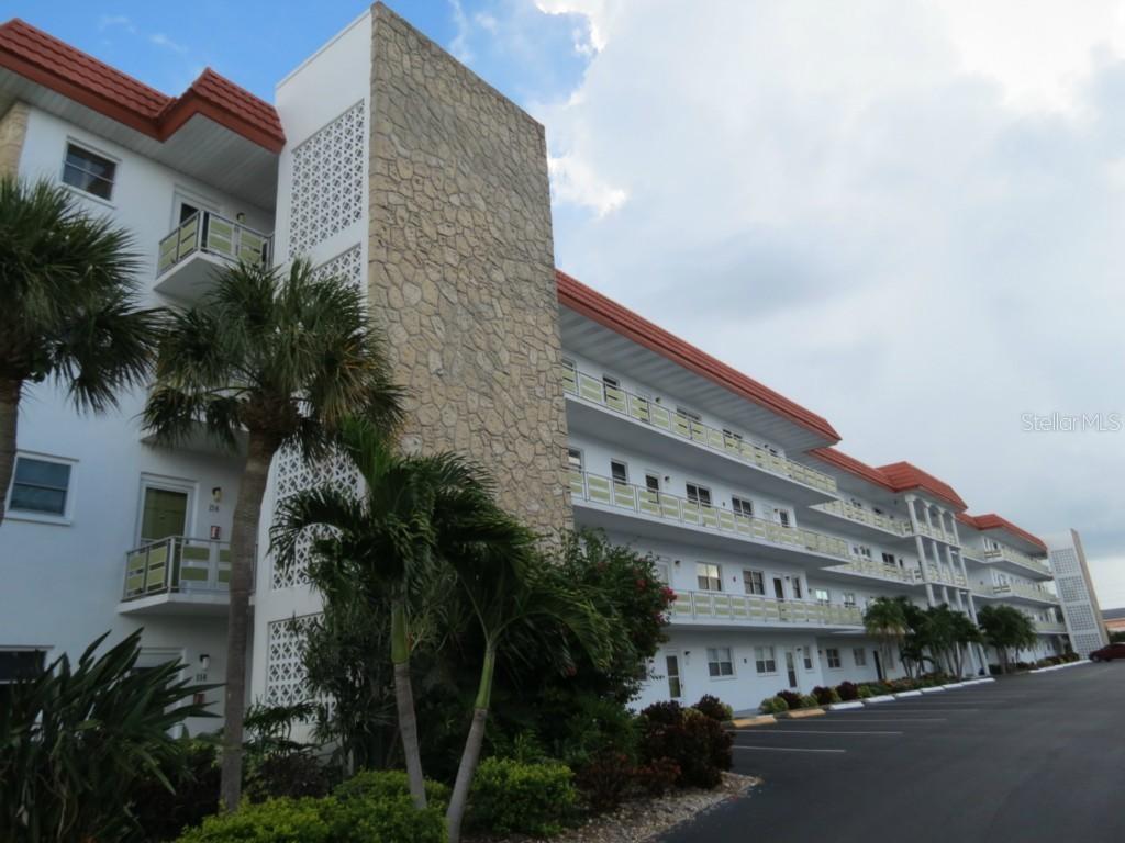 3114 59th St. #401, Gulfport, FL 33707