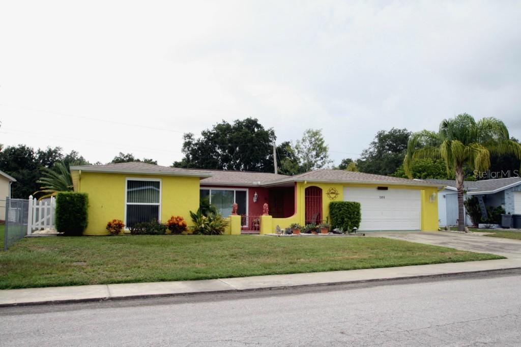 1955 Dartmouth Dr., Holiday, FL 34691