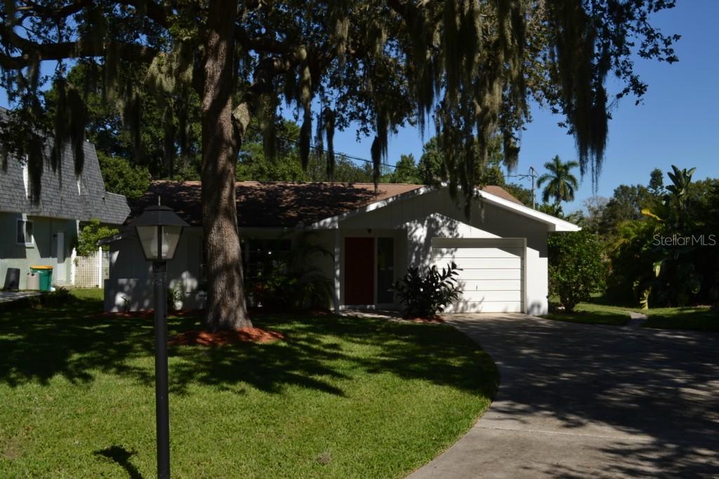 3059 Hickory Dr., Largo, FL 33770