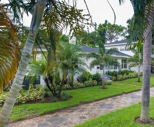 2031 Bay St., St Petersburg, FL 33704