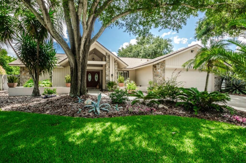 278 Mayfair Cir., Palm Harbor, FL 34683