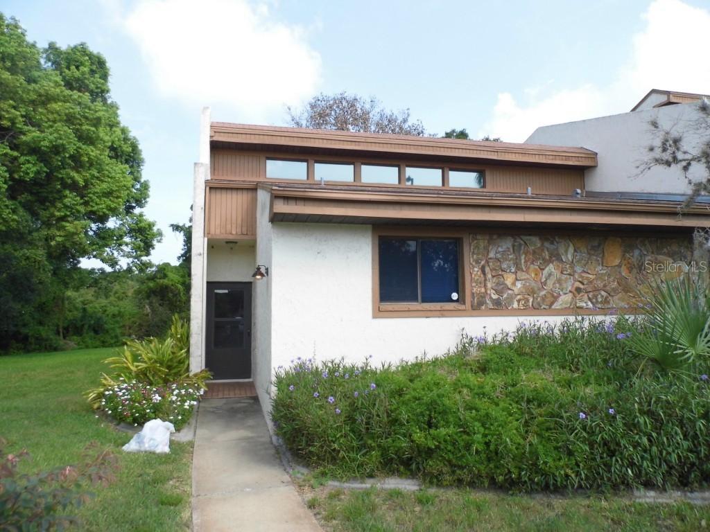 7035 Cognac Dr. #1, New Port Richey, FL 34653