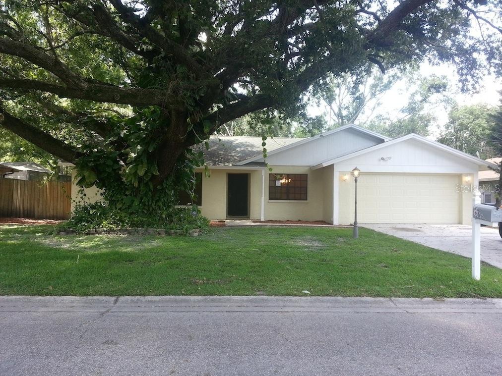 1923 Old Sawmill Rd., Brandon, FL 33510