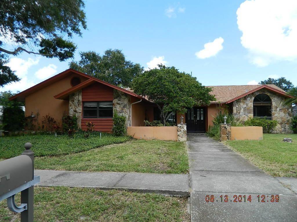 10500 99th St., Largo, FL 33773