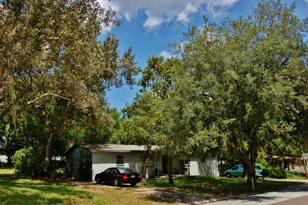 1111 E Lime St., Tarpon Springs, FL 34689