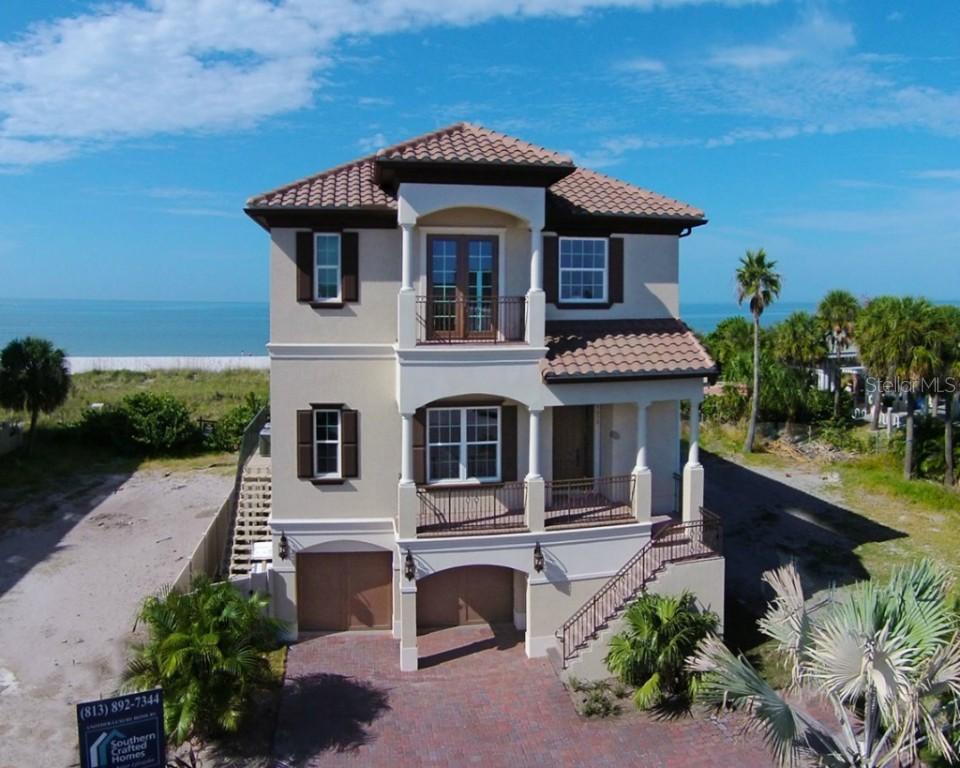 9650 W Gulf Blvd., Treasure Island, FL 33706