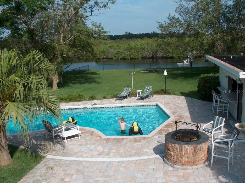8601 Merrimoor Blvd., Seminole, FL 33777