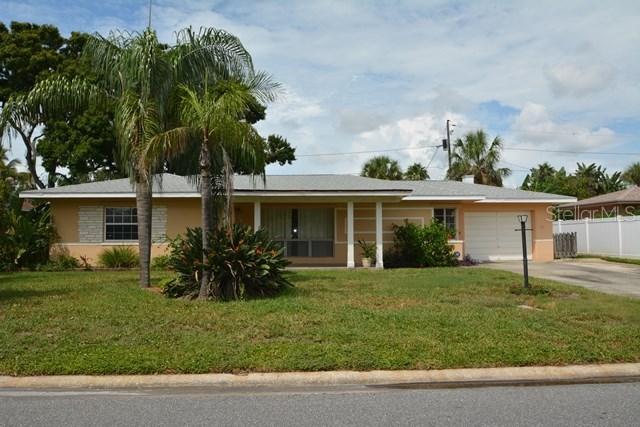 2317 Tropical Shores Dr., St Petersburg, FL 33705