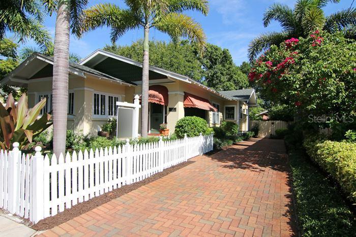 325 19th Ave., St Petersburg, FL 33704