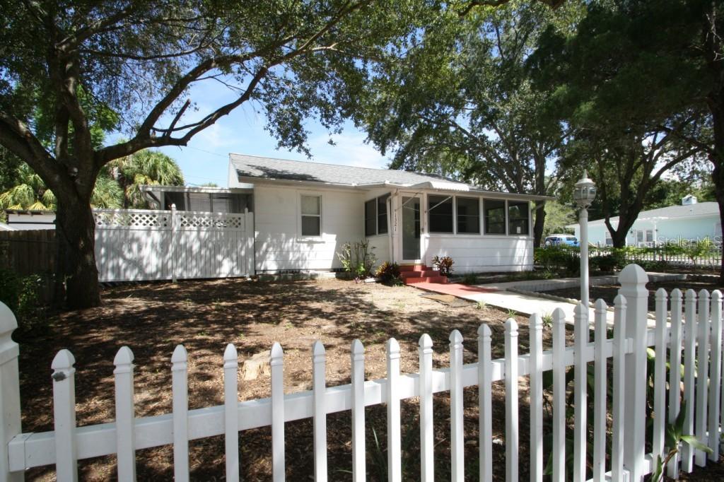 1321 Nebraska Ave., Palm Harbor, FL 34683