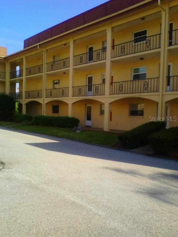 10215 Regal Dr. #36, Largo, FL 33774