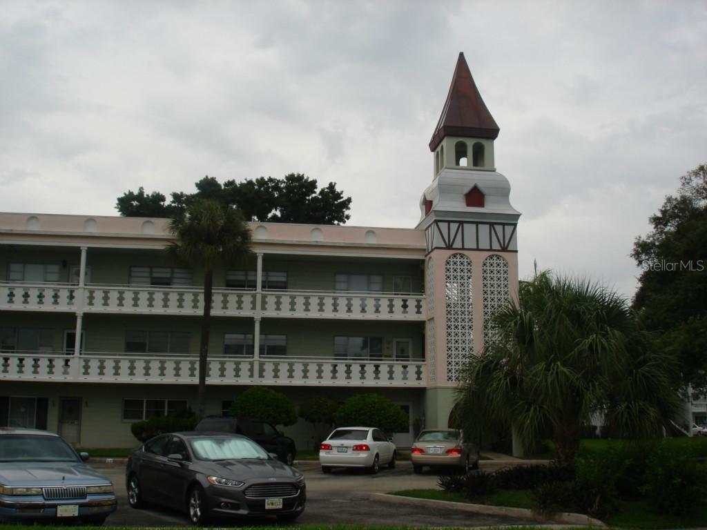 2400 Columbia Dr. #12, Clearwater, FL 33763